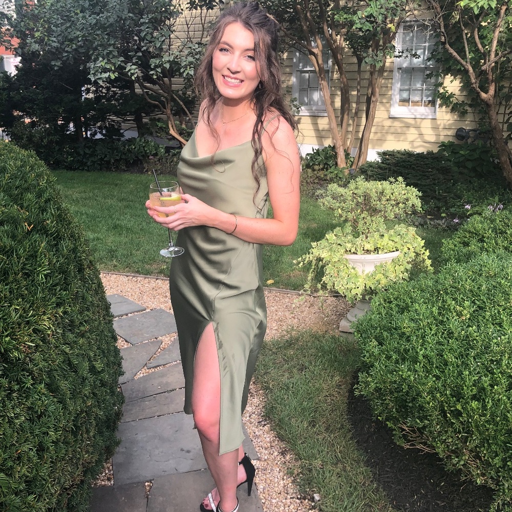 Green midi dress